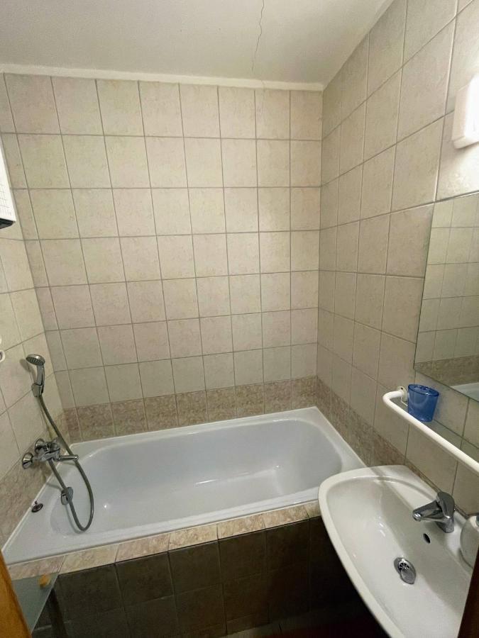 Apartman & Studio Tyrkys Spiezovec ドノヴァリ エクステリア 写真