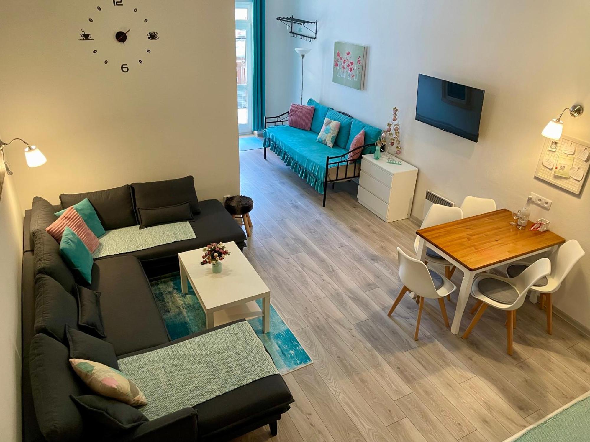 Apartman & Studio Tyrkys Spiezovec ドノヴァリ エクステリア 写真